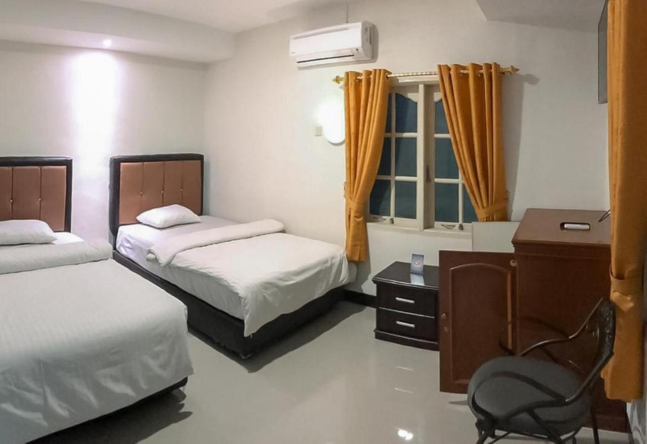 New Gentala Hotel Medan Exterior foto